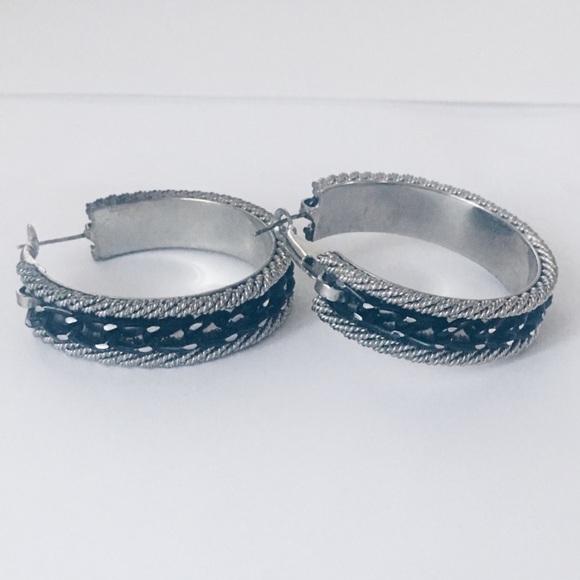 Chain Earrings - Picture 1 of 5